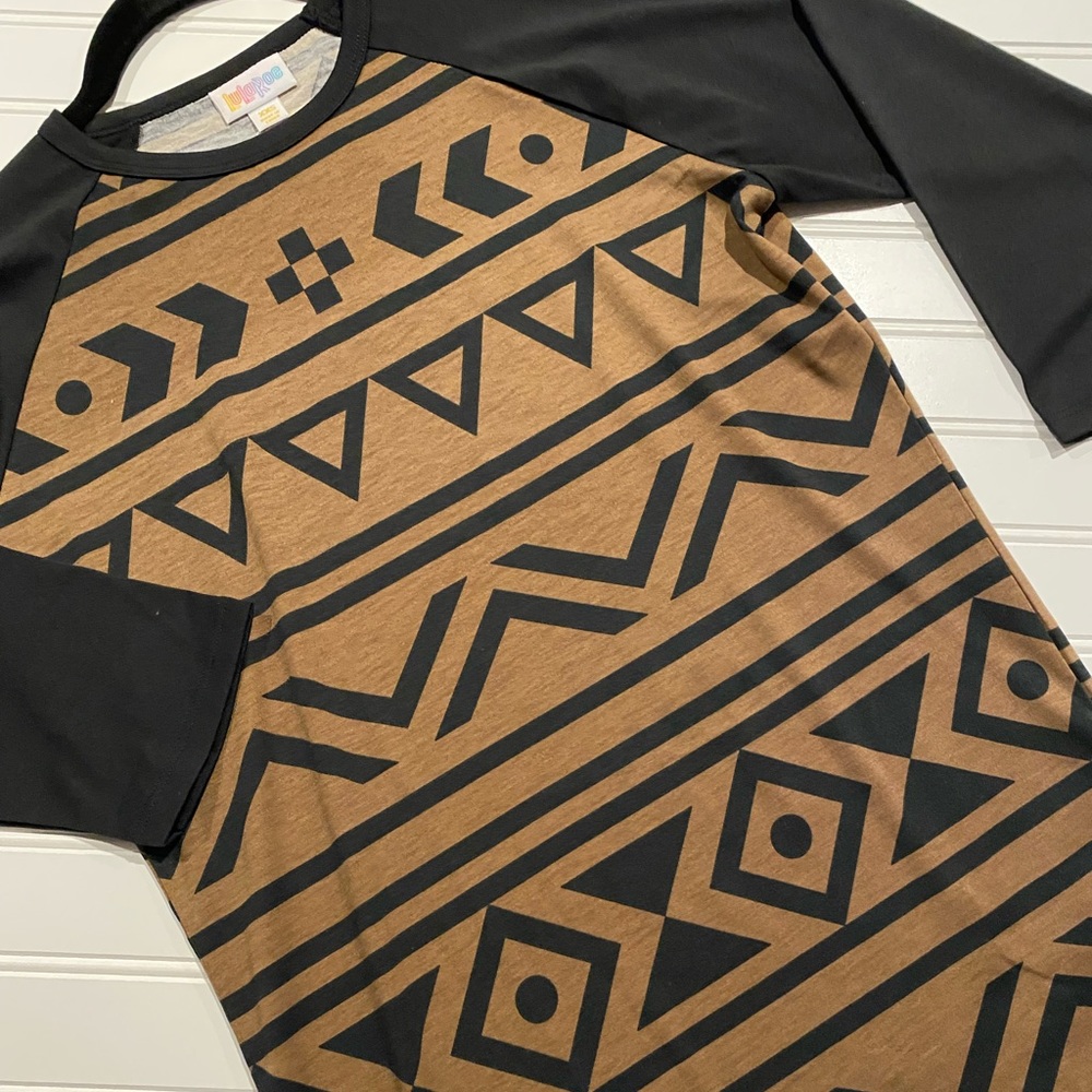 NWT Lularoe Randy Baseball Tee Size XXS (00-0)